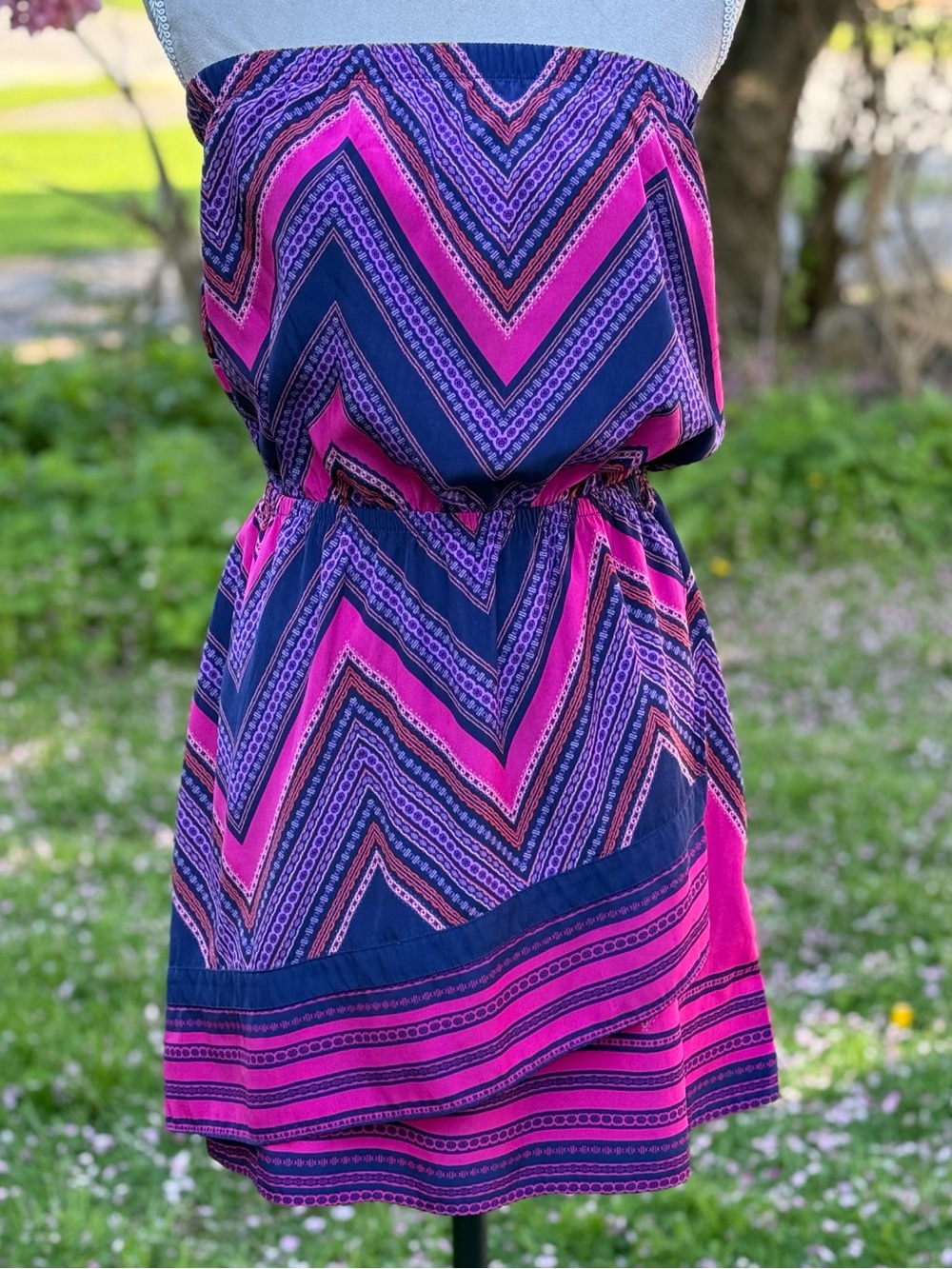 Express Strapless Chevron Dress in Fuchsia and Navy